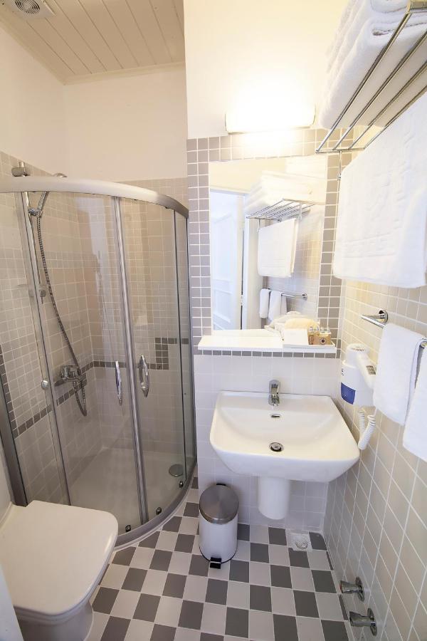 Quarante Hotel - Adult Only Bozcaada Island Екстер'єр фото